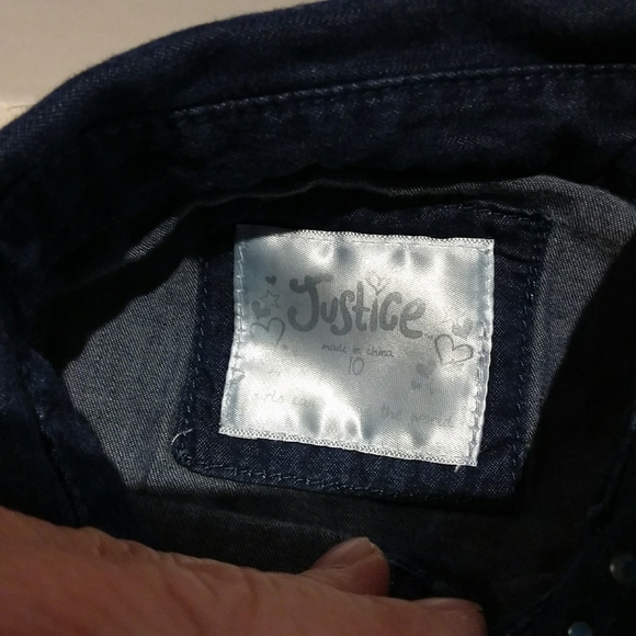 ⬇️Justice denim shirt with rhinestone collar - Picture 4 of 9